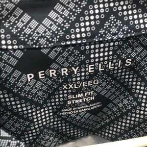 👕NWOT Perry Ellis Black Shirt with White Geometric Dot Pattern